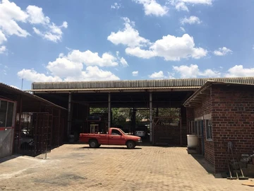 Well presented factory unit.