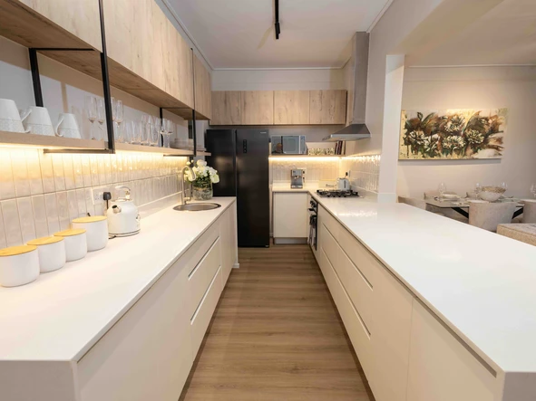 3 Bedroom Flat & Apartment