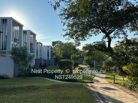3 Bedroom Townhouse/Cluster for Sale in Victoria Falls