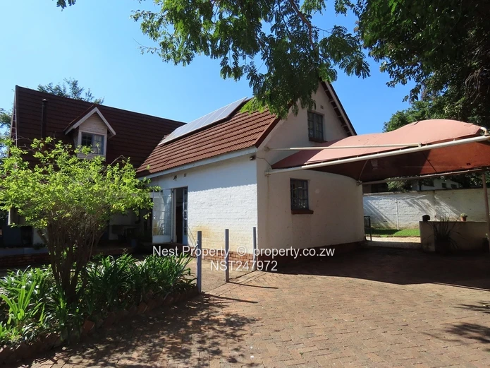 Charming double Storey Home in Borrowdale Brooke!