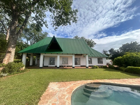 Stunning 4-Bedroom Home with Pool in Chirundu.