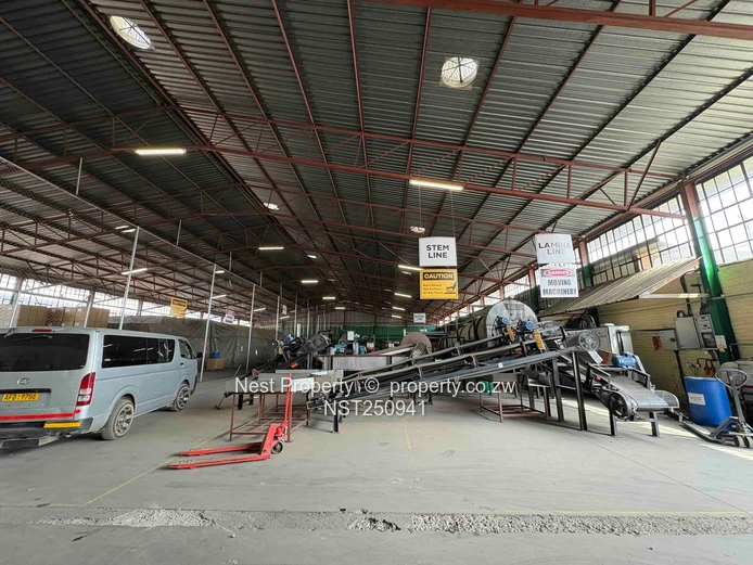 Prime Warehouse With Extensive Office Facilities