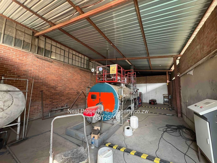 Prime Warehouse With Extensive Office Facilities