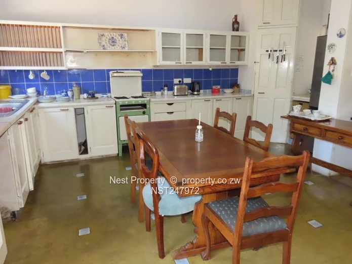 Charming double Storey Home in Borrowdale Brooke!