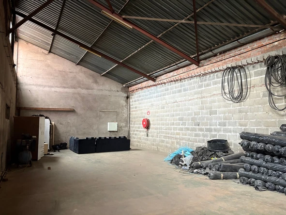 Warehouse & Factory
