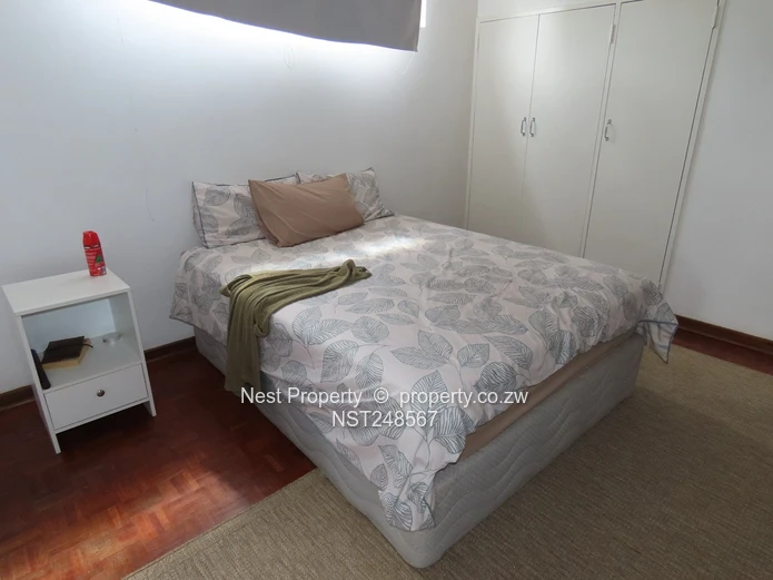 Neat 2- Bedroom Garden Flat in Greystone Park! (Sole Mandate)