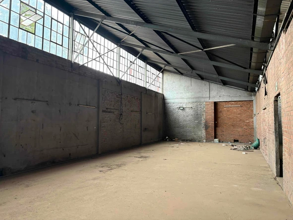 Warehouse & Factory
